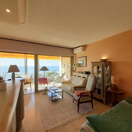 Trident Apartman Cannes