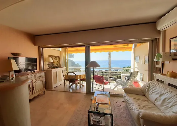 Trident Apartament *